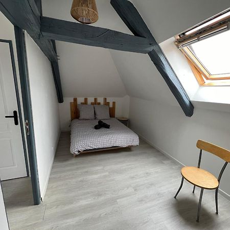 Appartement Avec Cours Saint-Brisson-sur-Loire Buitenkant foto